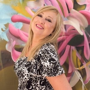 Mireia Long